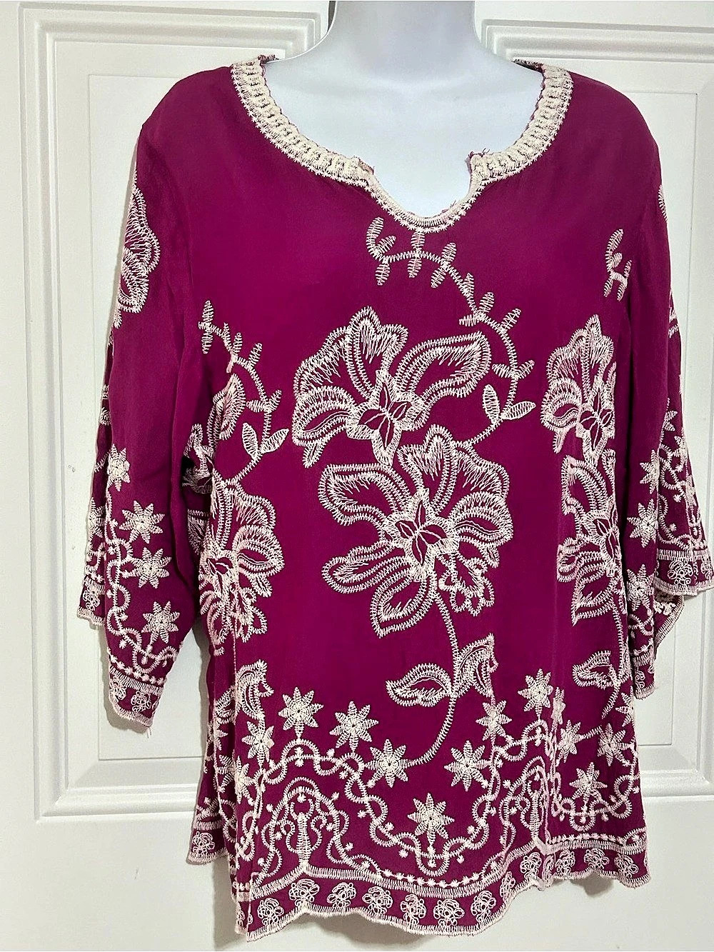Floral Embroidered Tunic in Pink